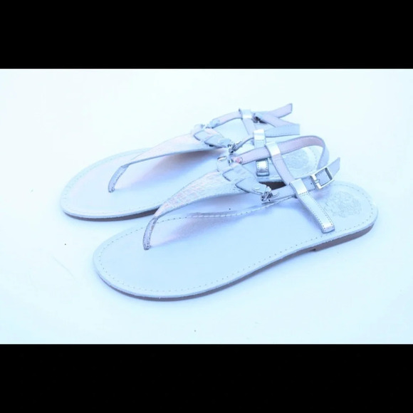 NWOT Vince Camuto Itelli sandals - Picture 4 of 6